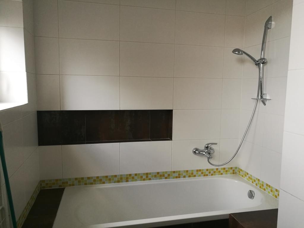 Apartment Maximilian Bratislava Exterior photo